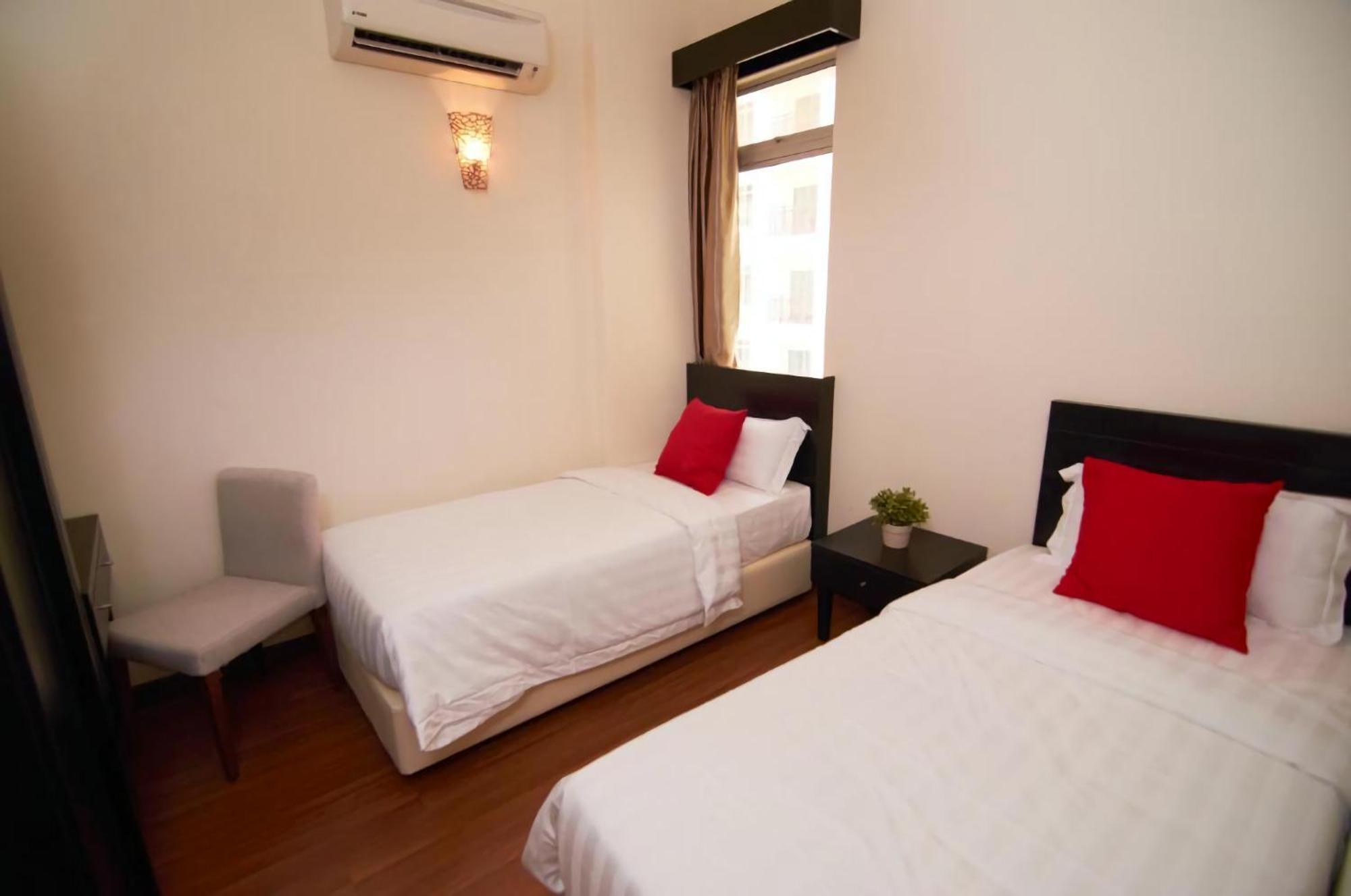 Paragon Water Themepark Suites Melaka By Ggm Room photo